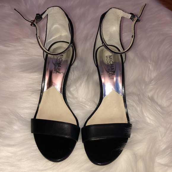 Michael Kors strappy heels - Picture 3 of 10